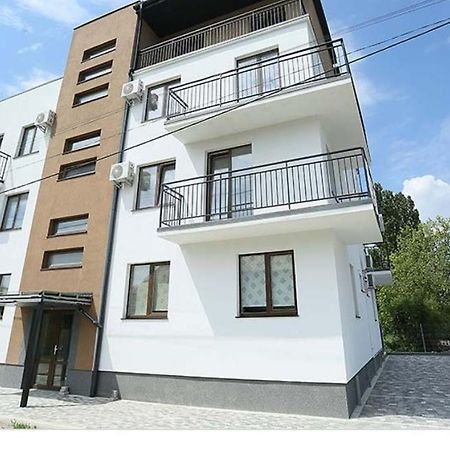 Апартаменти Біля Термального Басейну Běrehovo Exteriér fotografie