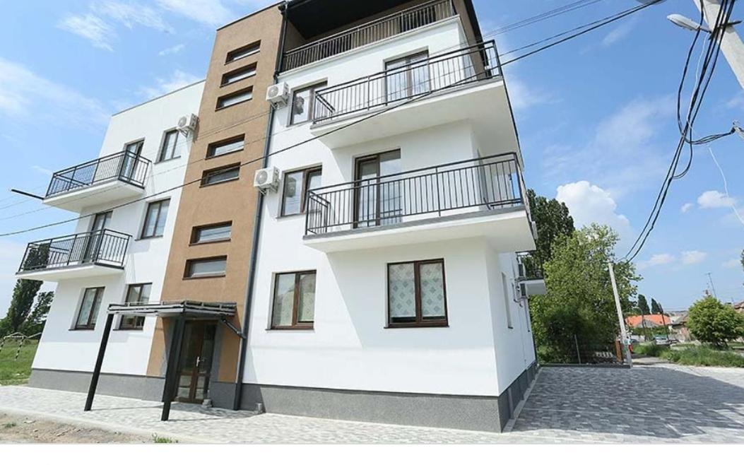 Апартаменти Біля Термального Басейну Běrehovo Exteriér fotografie
